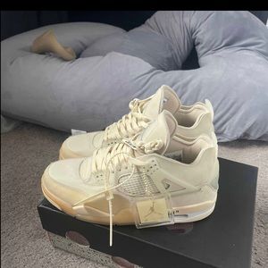 Jordan Off White 4s Exclusive Shoe
